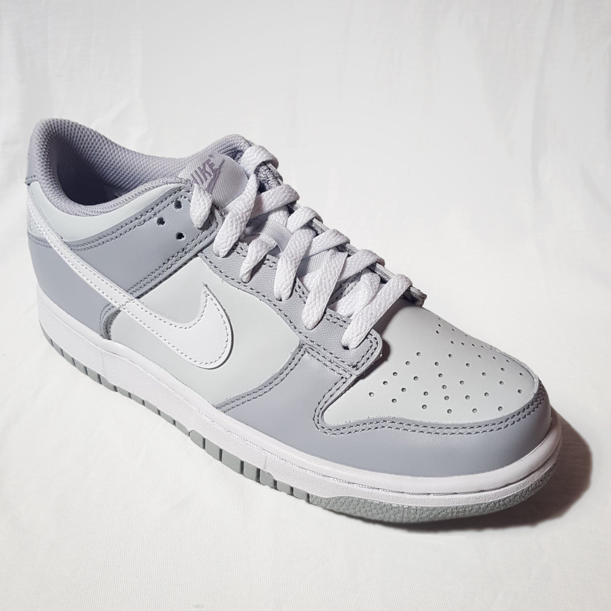 Nike Gris Nike Dunk Low Two Toned Grey (GS) - DH9765-001 - Taille : 39 iO0yohWt